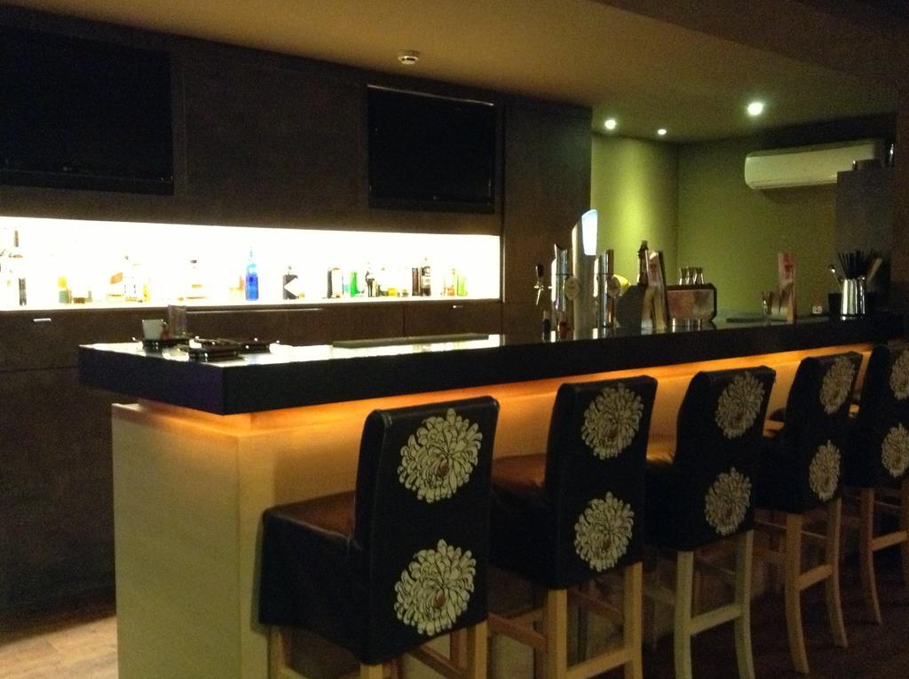 Living Max Hotel เซลล์อัมเซ ภายนอก รูปภาพ
